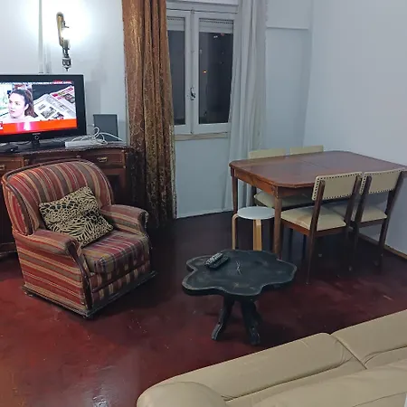 Apartment Cheap And Big, 4 *