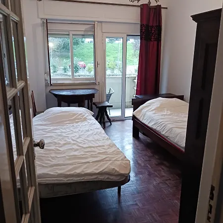 Apartment Cheap And Big, 4 Lisbon